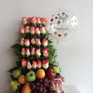 Arreglo Lineal Rosas y Frutas
