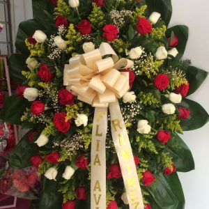 Corona Fúnebre Rosas blancas y rojas