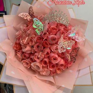 Buquet rosas rosadas hermoso corona